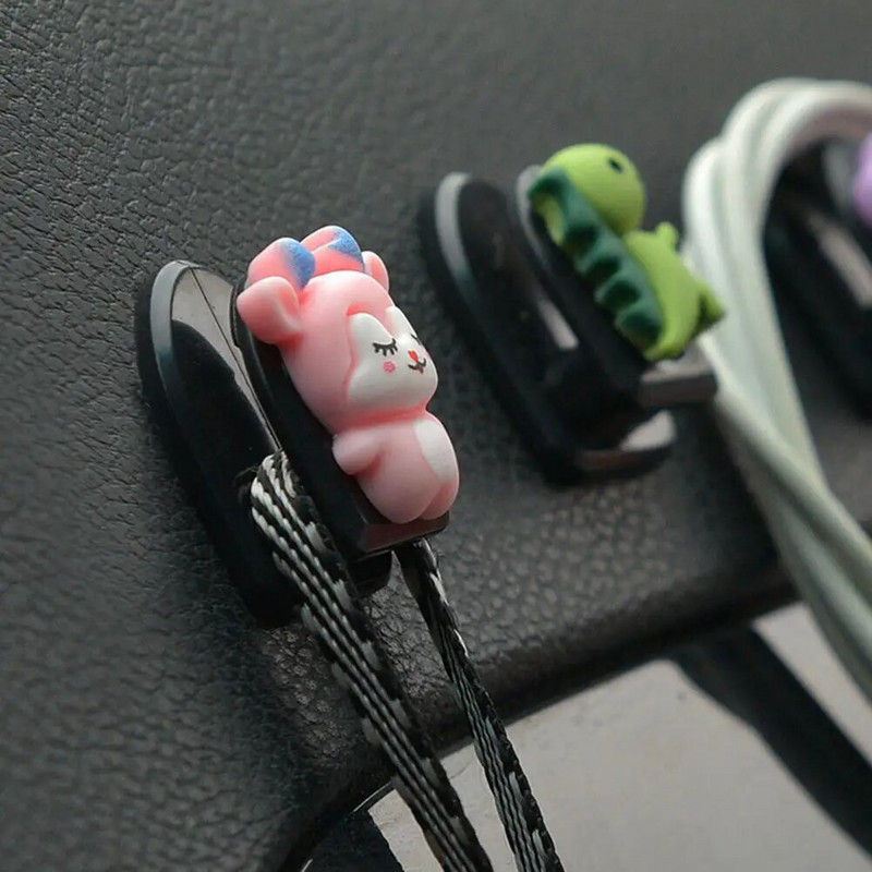 6 τμχ Δημιουργική κρεμάστρα αποθήκευσης αυτοκινήτου Πολυλειτουργική ελαφριά αυτόματη κρεμάστρα αυτοκόλλητη μάσκα τσάντα καλωδίου USB Γάντζος Auto Organizer