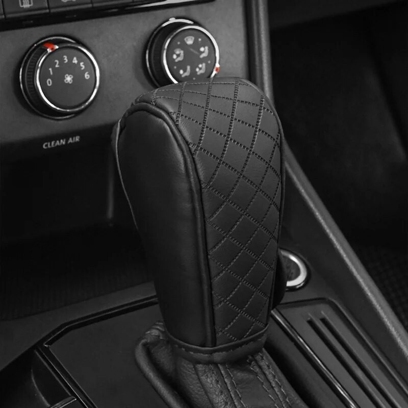 Κάλυμμα χειρολαβής αλλαγής ταχυτήτων αυτοκινήτου PU Δερμάτινο αντιολισθητικό Διακοσμητικό πόμολο αλλαγής ταχυτήτων Προστατευτικό κάλυμμα γενικής χρήσης Αξεσουάρ εσωτερικού αυτοκινήτου