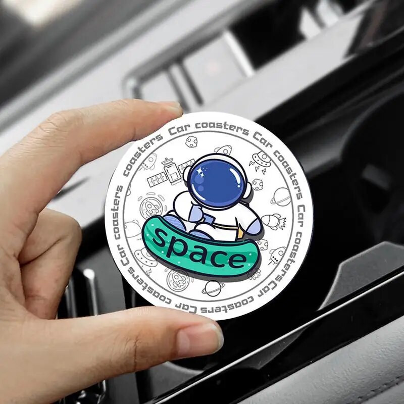 Jauki paliktņi Astronautu Dizaina Automašīnas Krūzīšu Paliktnis Karikatūra Transportlīdzekļu paliktņi Pretslīdes Ieliktņi Krūzīte Paklājiņš Salona Dekors Auto Piederumi