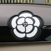 Auto paneļa glabāšanas paliktnis mobilais tālrunis smaržas sēdeklis augstas temperatūras kamēlija pretslīdes paliktnis auto rotājumi dekoratīvās uzlīmes