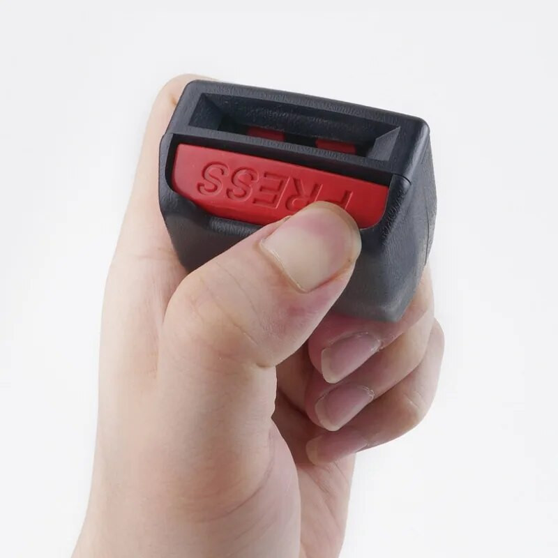 2PCS Automašīnas drošības jostas fiksatora pagarinājuma spraudnis Automašīnas drošības sēdekļa slēdzene Sprādze Drošības jostas skavu pagarinātājs Pārveidotājs Bērnu autosēdeklīša piederumi