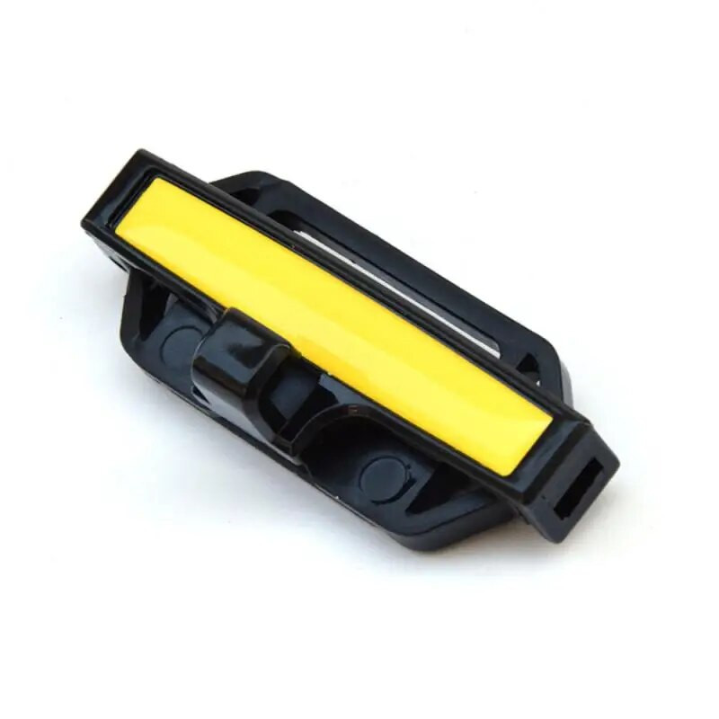 2tk/partii Auto turvavöö pannal Muticolor Sõiduki külge kinnitatud turvavöö kinnitusklambri pinguti stopper turvavöö klamber autotarvikud