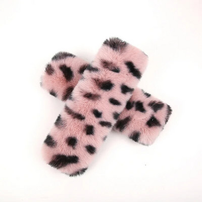 2gab Jaunas Leopard automašīnas drošības jostu pārsegi Mīksts plecu spilventiņu spilvens pieaugušajiem jauniešiem bērniem automašīnas apvidus auto lidmašīnas Carmera mugursomas siksnas