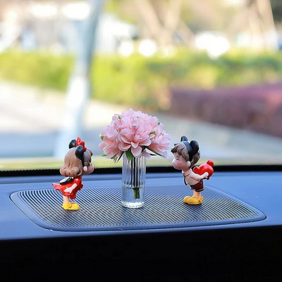 Jauki ziedu smarža Pāra automašīnu salona apdares rotājumi Auto centra konsoles apdares sīkrīki sievietēm Automašīnu aksesuāri