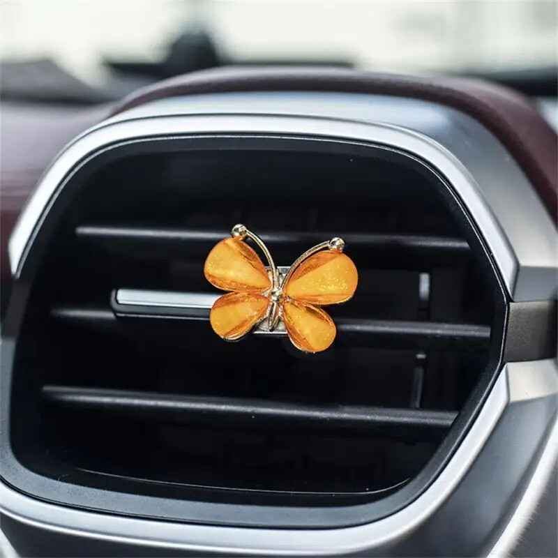 Butterfly Car Air Outlet Parfüüm Creative Auto Parfüüm Auto Konditsioneer Suu Parfüümi Klamber Auto Aroomiteraapia Autotarvikud
