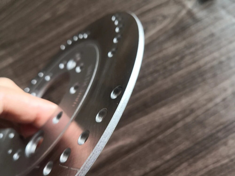 Universāls nerūsējošā tērauda motociklu skrejriteņu bremžu disks 180 mm * 58 mm * 70 mm E-motocikla rotora bremžu disks priekš N1, N1S