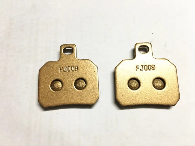 Aizmugurējie bremžu kluči priekš Benelli BN251 TNT25 TRK251 / BN TNT 25 251