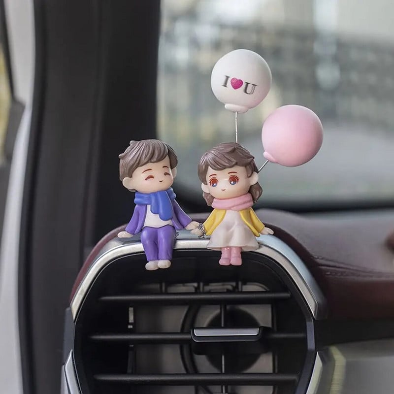 Autokaunistused Armsad koomiksipaarid Action Figuurid Kujukesed Õhupallide kujundus Autode sisustus Armatuurlaua sisustus Autotarvikud