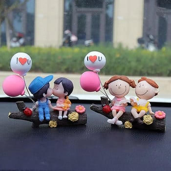 Διακόσμηση αυτοκινήτου Cartoon Cute Couples Action Figure Figurines Στολίδι με μπαλόνι Αξεσουάρ ταμπλό αυτοκινήτου εσωτερικού χώρου για δώρα για κορίτσια