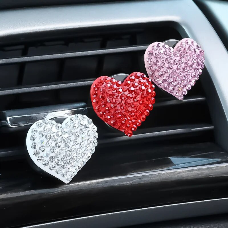 Automašīnas gaisa kondicionieris Love Heart smaržu klipsis Dekorācijas gaisa izvads Dimants Rhinestone Bling Decor Love Forma Aromterapijas klips