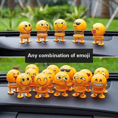 Radošas, smieklīgas, kratīšanas lelles, mazas rotaslietas Skaistas iekštelpu lelles, automašīnu rotaļlietas Automašīnu apdares piederumi kawaii automašīnu aksesuāri