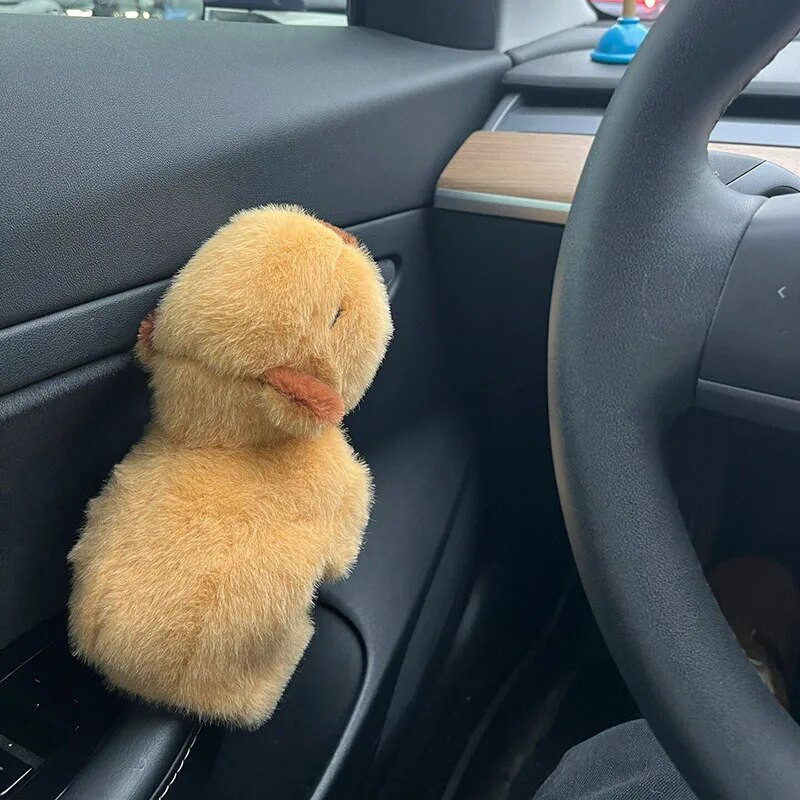 Automašīnu lelles salona rotājumi Centrālās vadības ekrāns, pieguļoši rotājumi Tesla durvju rokturiem Jauki auto salona aksesuāri