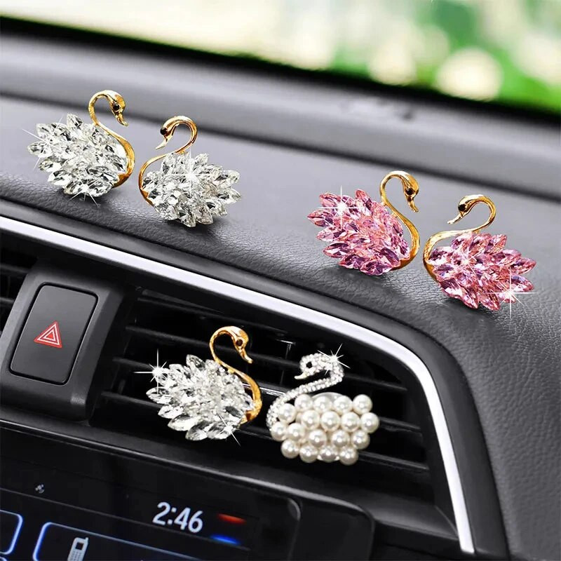 2gab Diamond Swan Auto aksesuāri meitenēm Pāriem Gulbis Auto gaisa atsvaidzinātājs Smaržu difuzors Rozā dimanta auto ornaments Dāvana