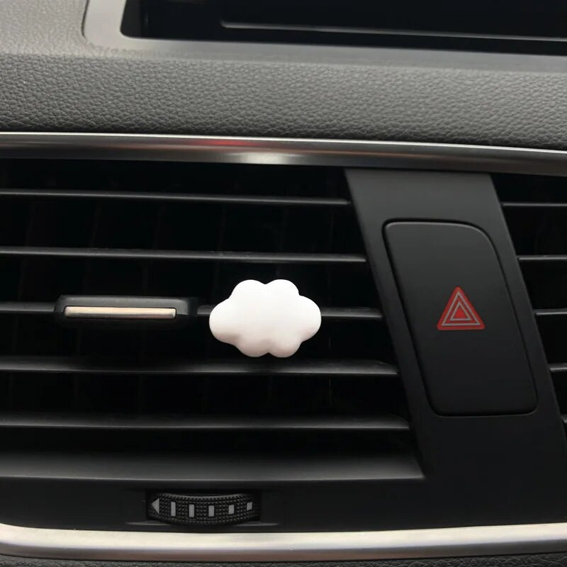 2 Gb. Izsmalcinātu krāsu mākoņa formas automašīnu apdare Krāsaini mākoņa automobiļu gaisa kondicionētāja apdares klipsi automobiļu piederumi