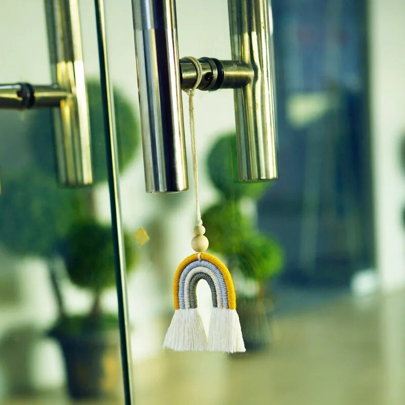 3 krāsu radošs gudrs varavīksnes dekors, piekarināms kulonu ornaments, automašīnas aizmugures skata spogulis Automašīnas stila auto salona dekoru piederumi