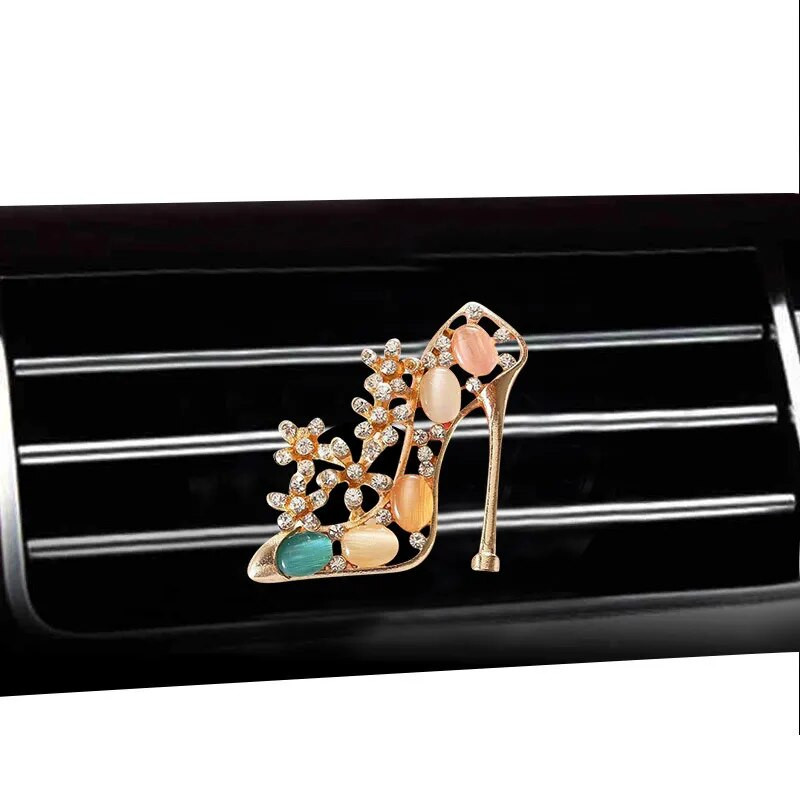 Apģērbu un augstpapēžu apavu modelēšanas auto Smaržu klipsis gaisa kondicionieris izplūdes gaisa atsvaidzinātājs automobiļa gaisa atsvaidzinātāja difuzorā