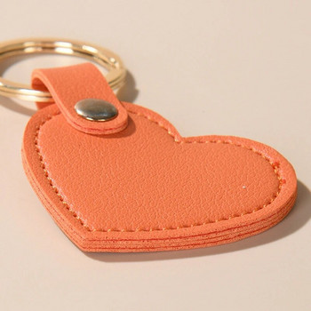Кожен ключодържател със сърце Моден кожен ключодържател във формата на сърце Дамски ключодържател за кола Домашен ключодържател Чанта с чар Кола Висулка Подарък