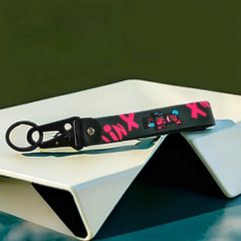 Jdm stila atslēgu piekariņš Automašīnas atslēgu kulons Radošs neilona motociklu aksesuāri Alpīnisma sprādze Rokas siksna Sacīkšu Birkas Virves