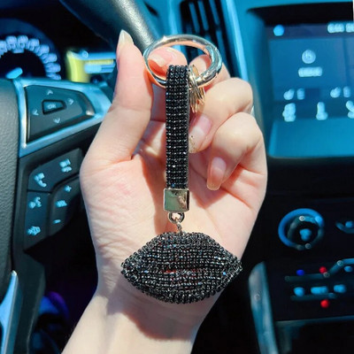Creative Full Diamond Lip Car Keychain Isikupärastatud käsitsi valmistatud Claw Diamond Red Huule võtmehoidja Peen moekott