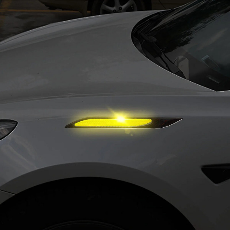 4 gab. Automašīnas stila atstarojošas sloksnes Bufera aizsargs Oglekļa šķiedras korpusa drošības brīdinājuma uzlīme Pretskrāpējumu lente Automātiskās uzlīmes