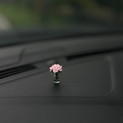 Ilusad roosid auto keskkonsooli akna ornament mini ravi autotarvikud daamid auto isikupära kaunid interjööri kaunistused