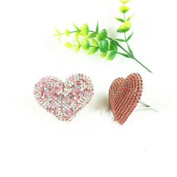 Bling Heart Car Decoration Освежител за кола Auto Outlet Парфюм Clip Car Scent Aroma Diffuser Автомобилни аксесоари Момичета Подаръци Сладък