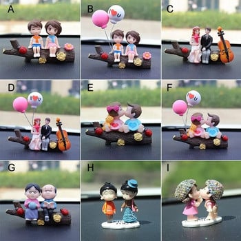 Διακόσμηση εσωτερικού αυτοκινήτου Anime Cute Kissing Couple Action Figure Διακόσμηση ταμπλό αυτοκινήτου με μπαλόνι για αξεσουάρ εσωτερικού αυτοκινήτου