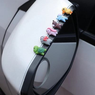 Jauki auto rotājumi Automašīnas centra konsoles displejs ekrāns automašīnas interjera dekori Mazais bruņurupucis Jauka kulonu lelle meitene