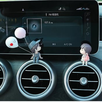 2023 Аксесоари за автомобили Сладки анимационни двойки Фигурки Фигурки Балон Орнамент Автоматичен интериор Табло за момичета Подаръци Капка