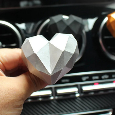 Love Heart Auto gaisa atsvaidzinātājs Automašīnas Smaržas Smaržas Klipu difuzors Auto Vent Smaržas Smaržas difuzors Automašīnas interjera aksesuāri