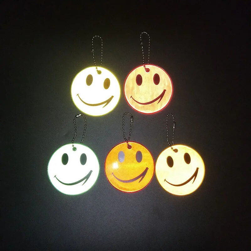 Big 6,5cm Cute Smile face Reflektive Keychain Charm Bag κρεμαστό αξεσουάρ Μπρελόκ για μπουφάν Σακίδιο πλάτης καρότσι αναπηρικών καροτσιών