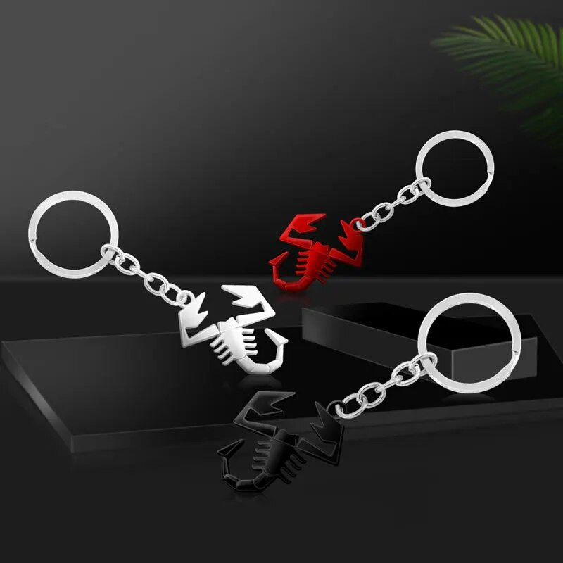 Dizajn automobila 1 kom. Privjesak za ključeve od legure cinka Logo škorpiona Metalni privjesak Držač privjeska za ključeve za Abarth 500 125 124 595 Panda Punto