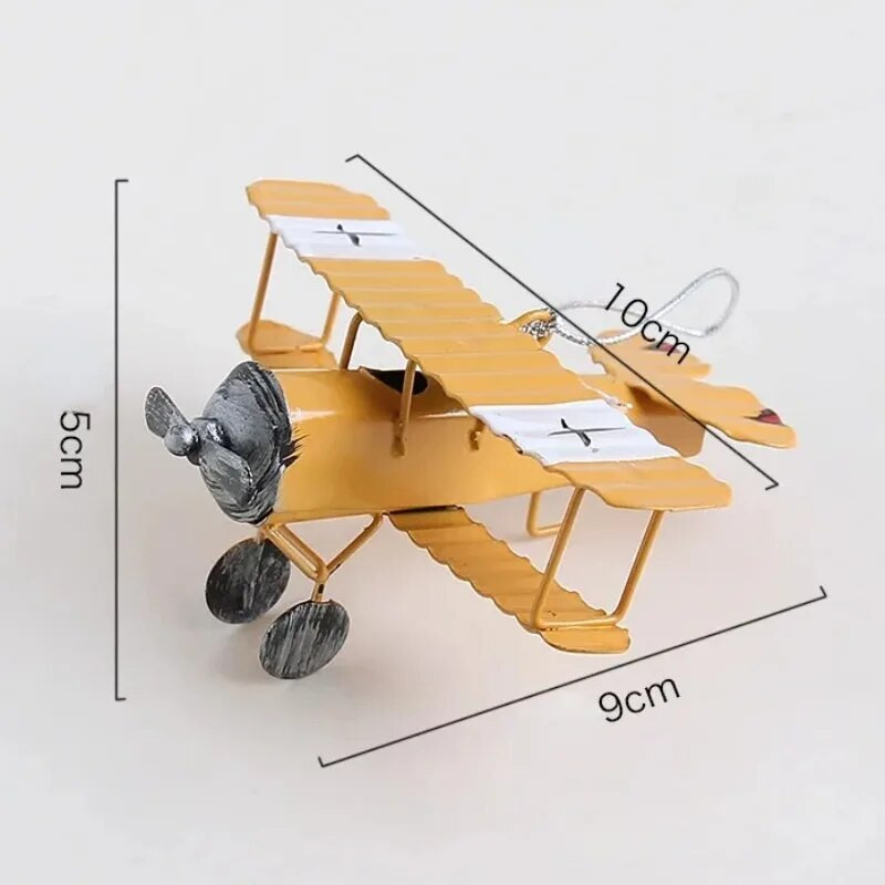 Vintage Iron Art Mazo lidmašīnu modeļu dekorēšana Radoša automašīnu dekorēšana Amatniecība Dekoratīvas figūriņas Automašīnu interjera dekorēšana