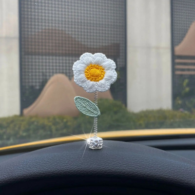 Armas raputuspea lilleline autokaunistus armas päevalillest armatuurlaua kaunistus teemant, peen autosalongi aksessuaarid