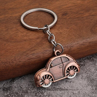 Daudzkrāsu radošs auto atslēgu piekariņš metāla atslēgu piekariņš multfilmas auto kulons neliela dāvana