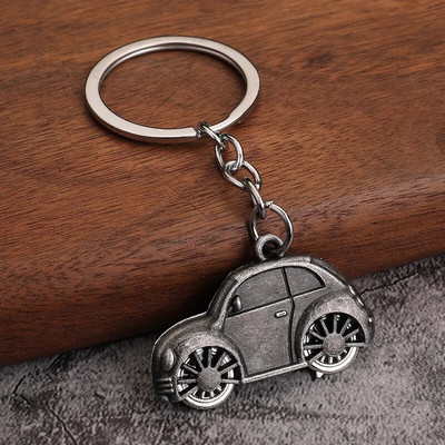 Daudzkrāsu radošs auto atslēgu piekariņš metāla atslēgu piekariņš multfilmas auto kulons neliela dāvana