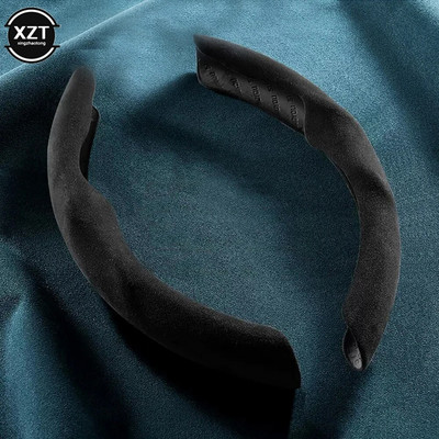 2 DB velúrbőr csúszásgátló univerzális autós kormánykerék erősítő burkolat csúszásmentes autó belső dekorációs kiegészítők az Auto D-hez