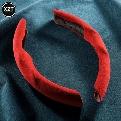 2 DB velúrbőr csúszásgátló univerzális autós kormánykerék erősítő burkolat csúszásmentes autó belső dekorációs kiegészítők az Auto D-hez