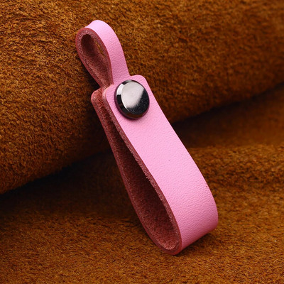 KEYYOU jauns modeļa stils automašīnai automašīnām īstas ādas piekabes siksnas Materiāls Gluda virsma Automašīnas atslēgu piekariņa ķēde Automašīnas salona atslēgu piekariņš