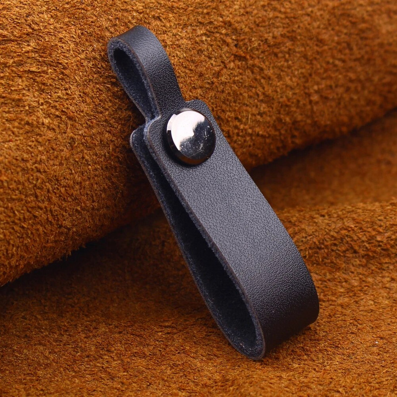 KEYYOU jauns modeļa stils automašīnai automašīnām īstas ādas piekabes siksnas Materiāls Gluda virsma Automašīnas atslēgu piekariņa ķēde Automašīnas salona atslēgu piekariņš