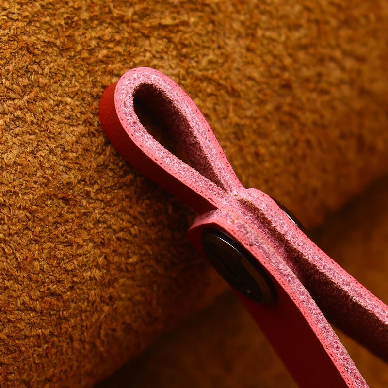 KEYYOU jauns modeļa stils automašīnai automašīnām īstas ādas piekabes siksnas Materiāls Gluda virsma Automašīnas atslēgu piekariņa ķēde Automašīnas salona atslēgu piekariņš