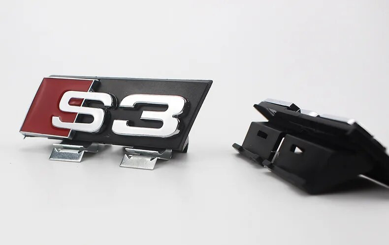 Auto priekinių grotelių emblema S serijos ženklelis automobilio kėbulo dekoravimo lipdukas, skirtas Audi SLine A3 A4 A5 A6 C7 A8 B6 B9 B7 S3 S4 S5 S6 S7 S8