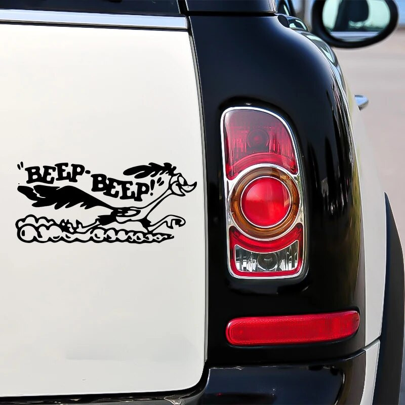 G101 17x7,7 cm Road Runner matrica Rajzfilm OldFast Car Truck Laptop Viny TartozékokDecaCar Kiegészítők