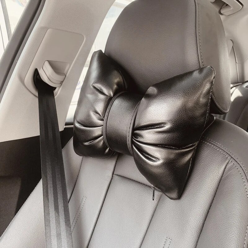 Klasični crni PU kožni automobilski jastuk za vrat Auto sjedalo u obliku mašne Naslon za glavu Jastuci za potporu struka Dodaci za automobil za djevojčice Žene
