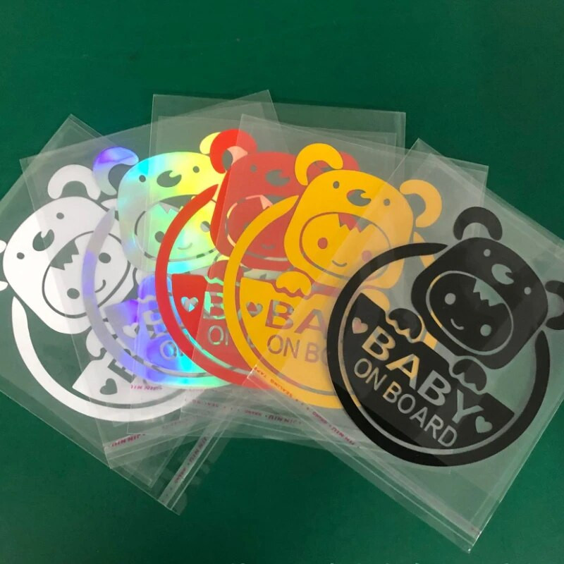 Aranyos rajzfilm baba a fedélzeten fényvisszaverő matricák színes biztonsági figyelmeztető matricák autóablak matricák autó karosszéria dekorációs matrica