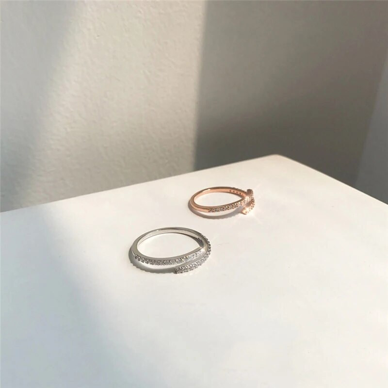 Luksuslikud kivist sõrmused naistele, lihtsad õõnsad liigessõrmused, pulmapeo elegantsed ehted kingitused