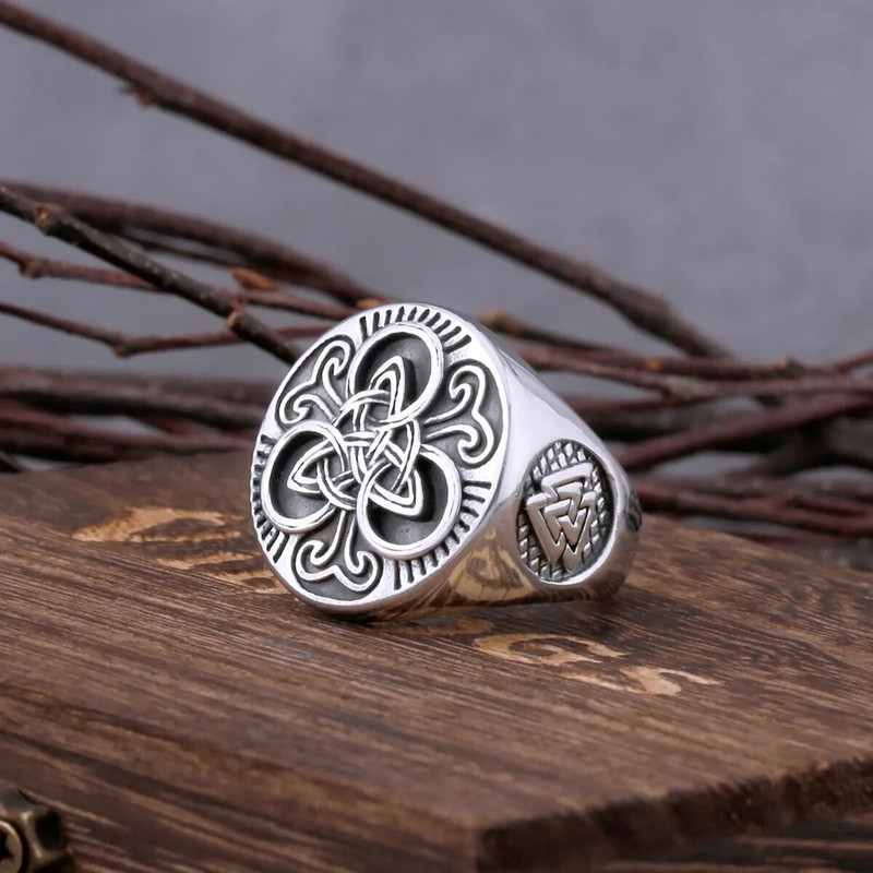 Ανοξείδωτο ατσάλι Viking Vintage Trinity Rune Ring για άνδρες Αξεσουάρ Nordic Odin Valknut φυλαχτό Ανδρικά κοσμήματα μόδας Celtic Knot