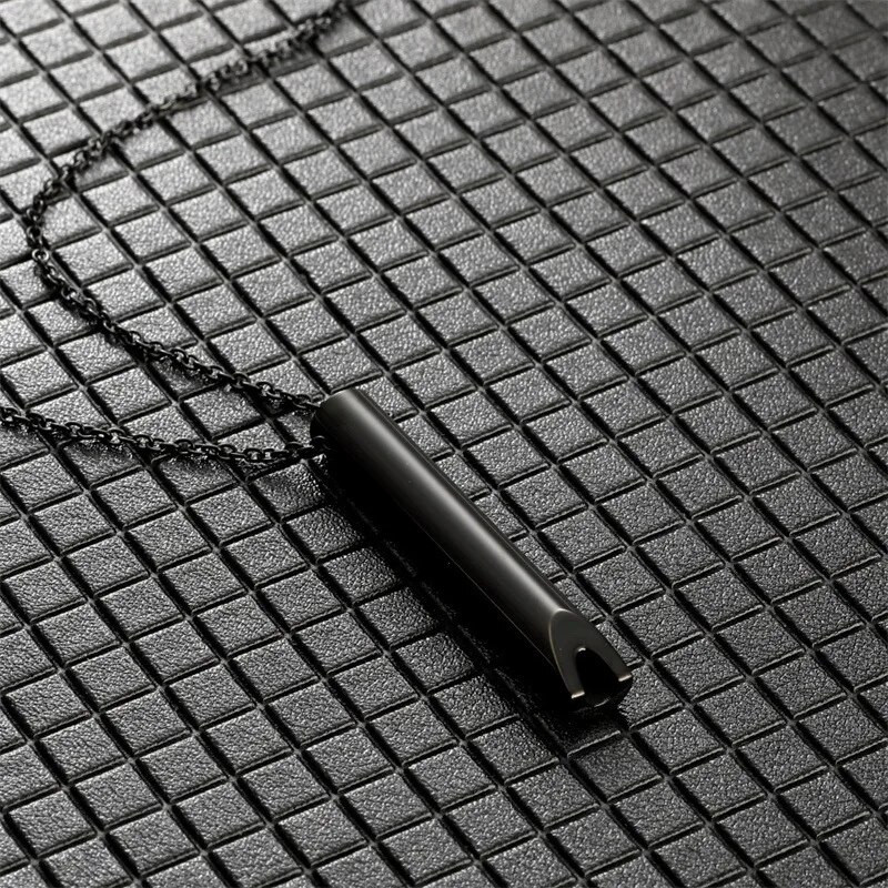 Vīriešu un sieviešu nerūsējošā tērauda svilpe, trauksmes mazināšana, rotaslietas, elpas darbs, meditācija, apzinātība, elpošana, pretsmēķēšanas kaklarota