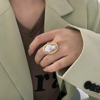 2023 Нов дизайн Морска звезда Перлена форма на пръстен Златен цвят Регулируеми пръстени за жени Корейски модни бижута Парти Луксозен аксесоар