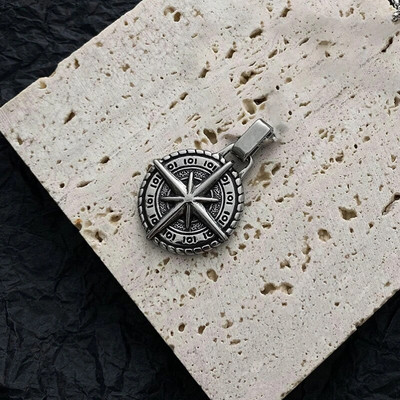 Populaarsed Starlighti ümmarguse kaubamärgiga kaelakeed meestele Retro Hip Hop Compass Ripats Kampsun kett Punk Ehted Aksessuaarid Kingitused